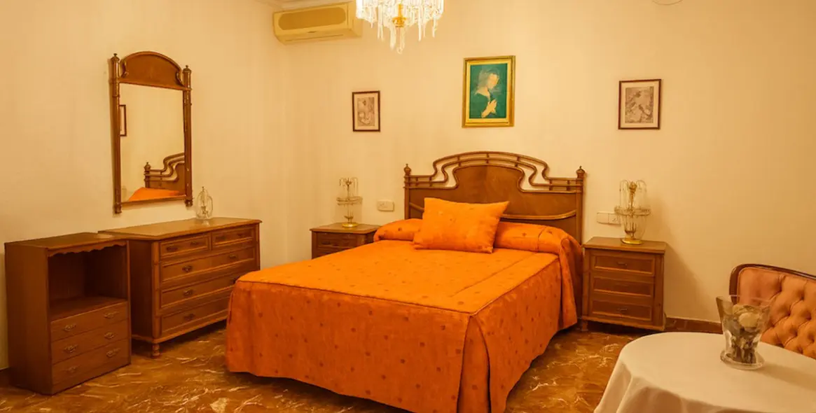 Продажа  отдельно стоящей виллы в Torremolinos 15