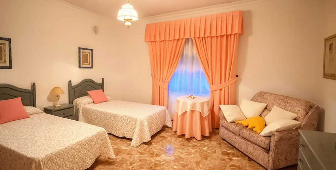 Sale of detached villa in Torremolinos 24