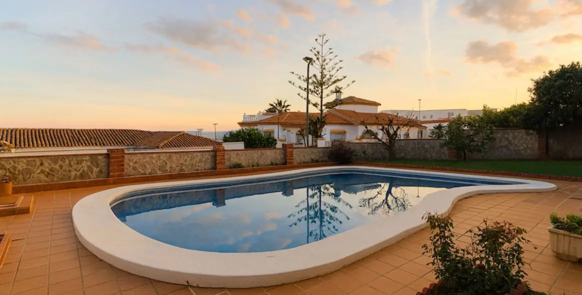 Sale of detached villa in Torremolinos 40