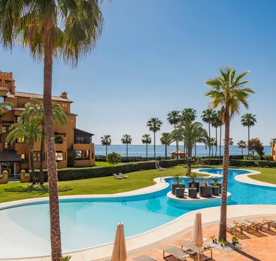 Ground floor apartment R5121370