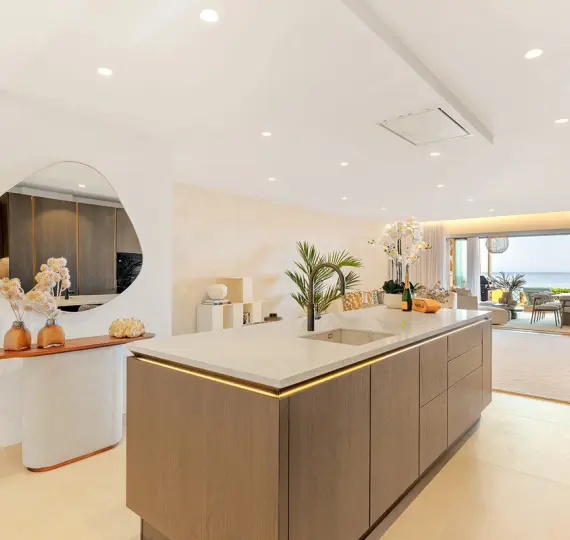 Ground floor apartment R5121370