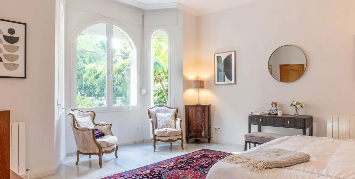 Sale of detached villa in New Golden Mile 43