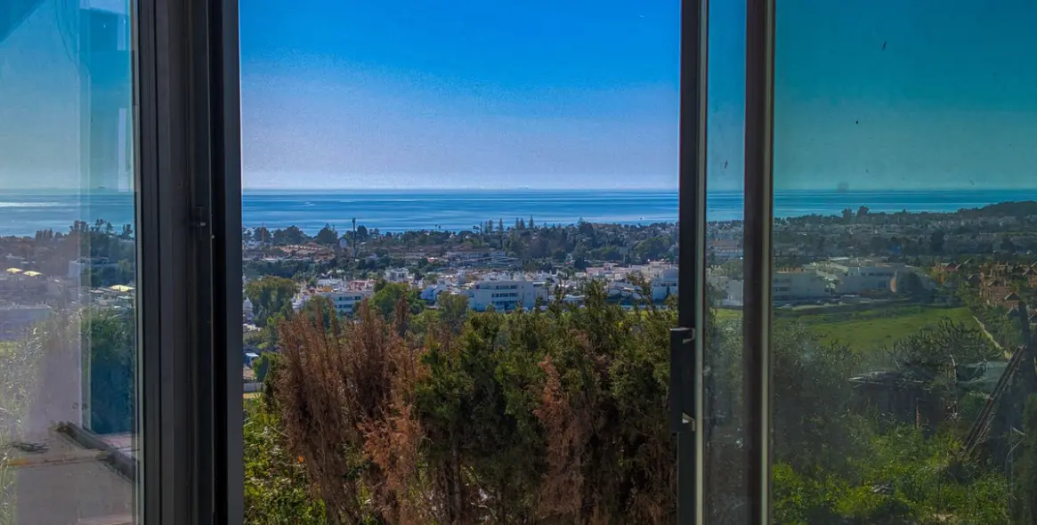 Sale of detached villa in Nueva Andalucía (district Nueva Andalucía) 9