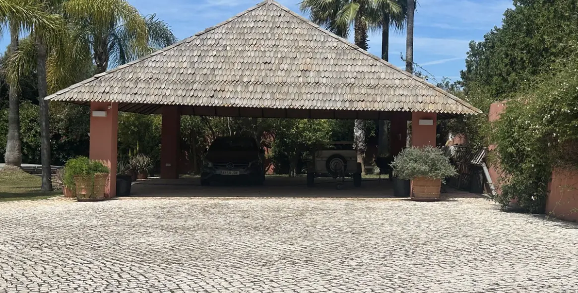 Продажа  отдельно стоящей виллы в El Paraiso 25