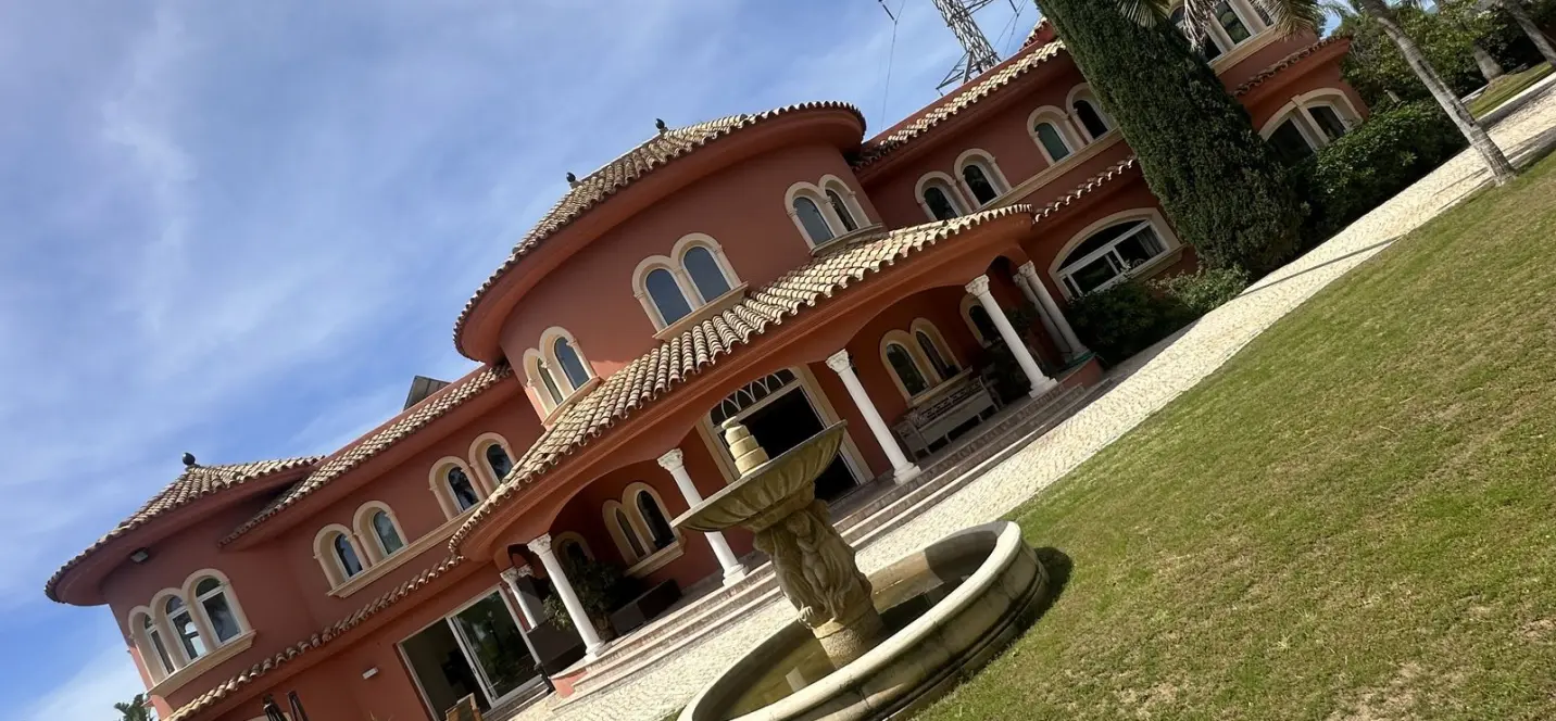 Venta de villa independiente en El Paraiso 0
