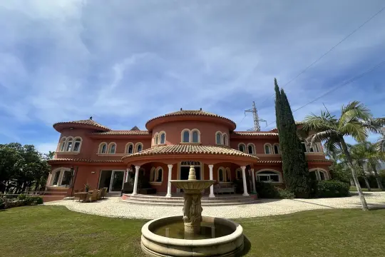 Image 3 thumb