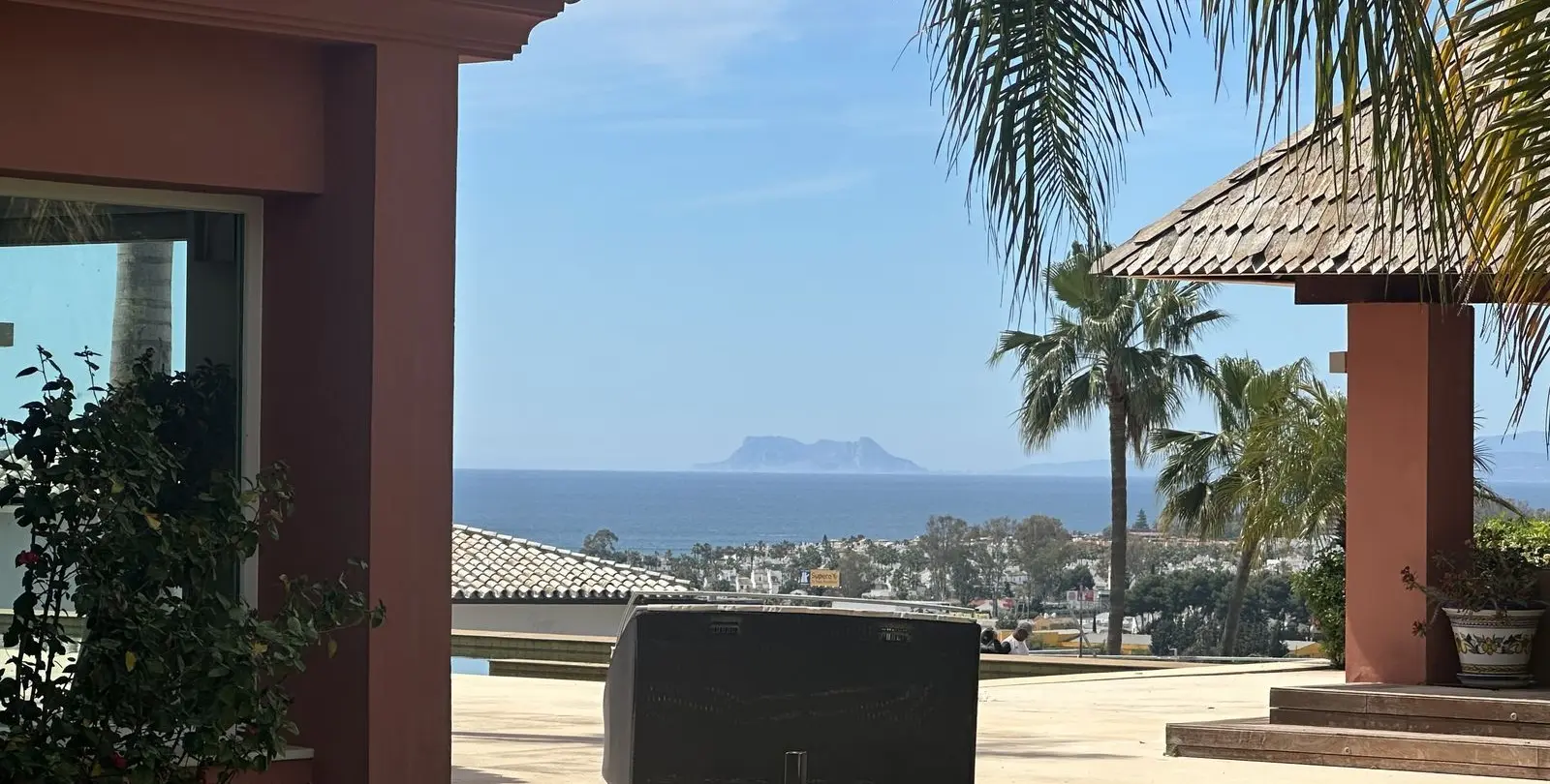 Venta de villa independiente en El Paraiso 30