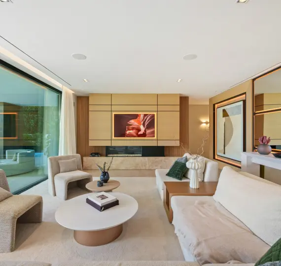 Detached villa R5235283