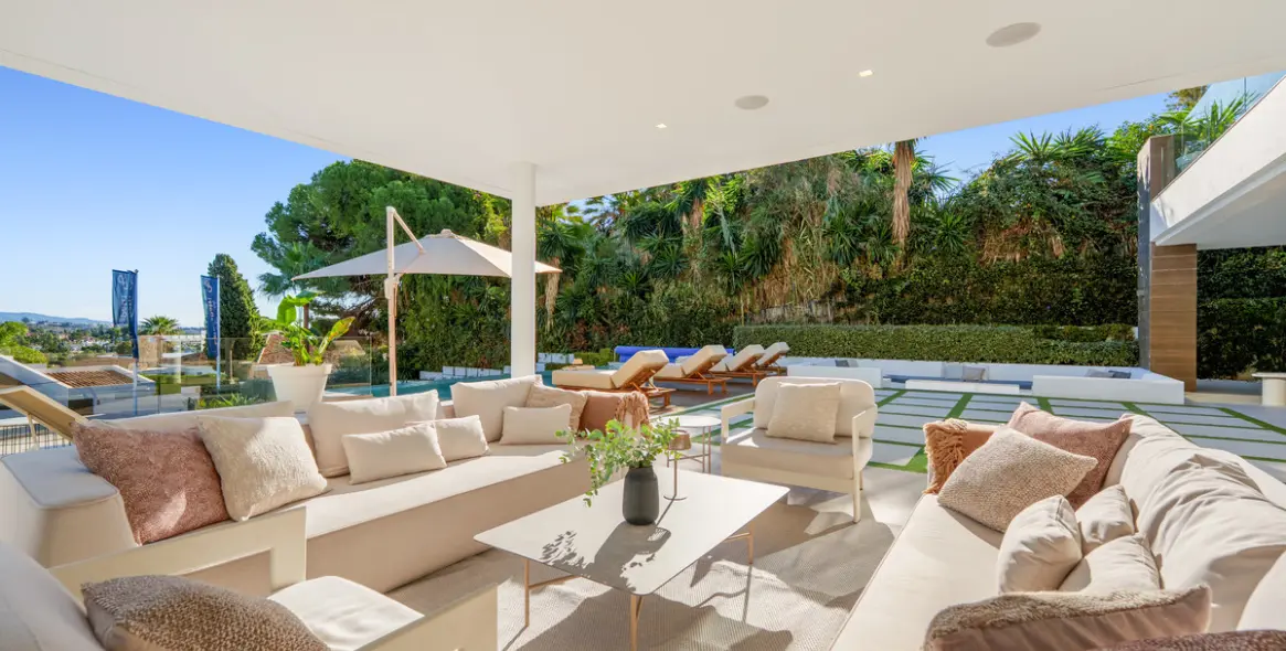 Sale of detached villa in Nueva Andalucía (district Nueva Andalucía) 9