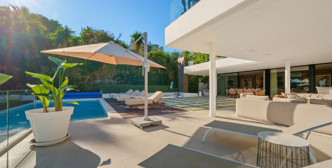 Sale of detached villa in Nueva Andalucía (district Nueva Andalucía) 10