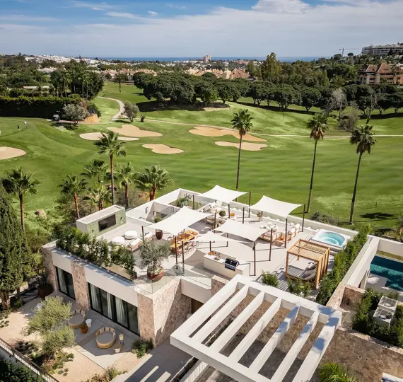 Detached villa R5235796