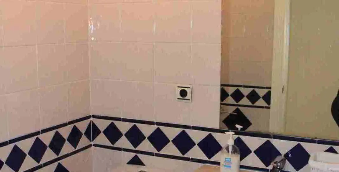 Long-term rent of townhouse in El Rosario 16