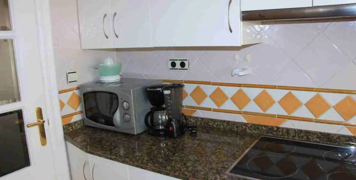 Long-term rent of townhouse in El Rosario 21