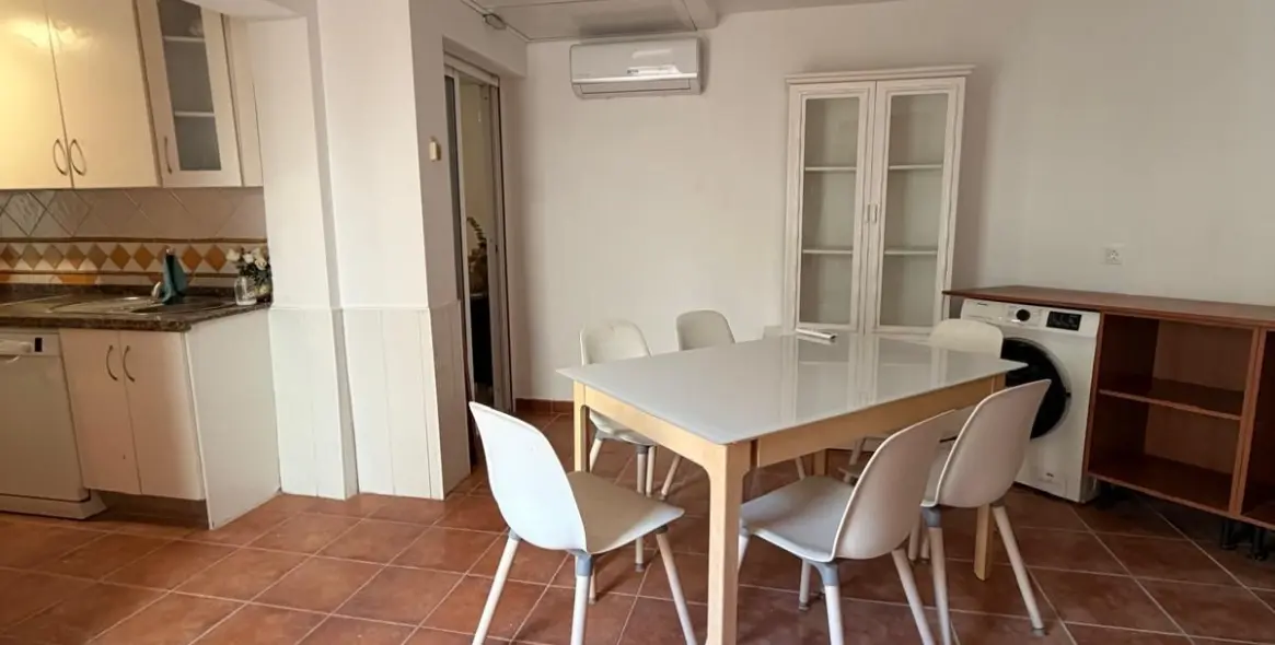 Short-term rent of townhouse in El Rosario 17