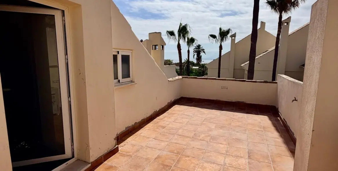 Short-term rent of townhouse in El Rosario 20