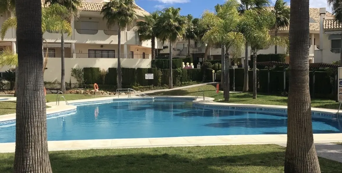 Short-term rent of townhouse in El Rosario 24