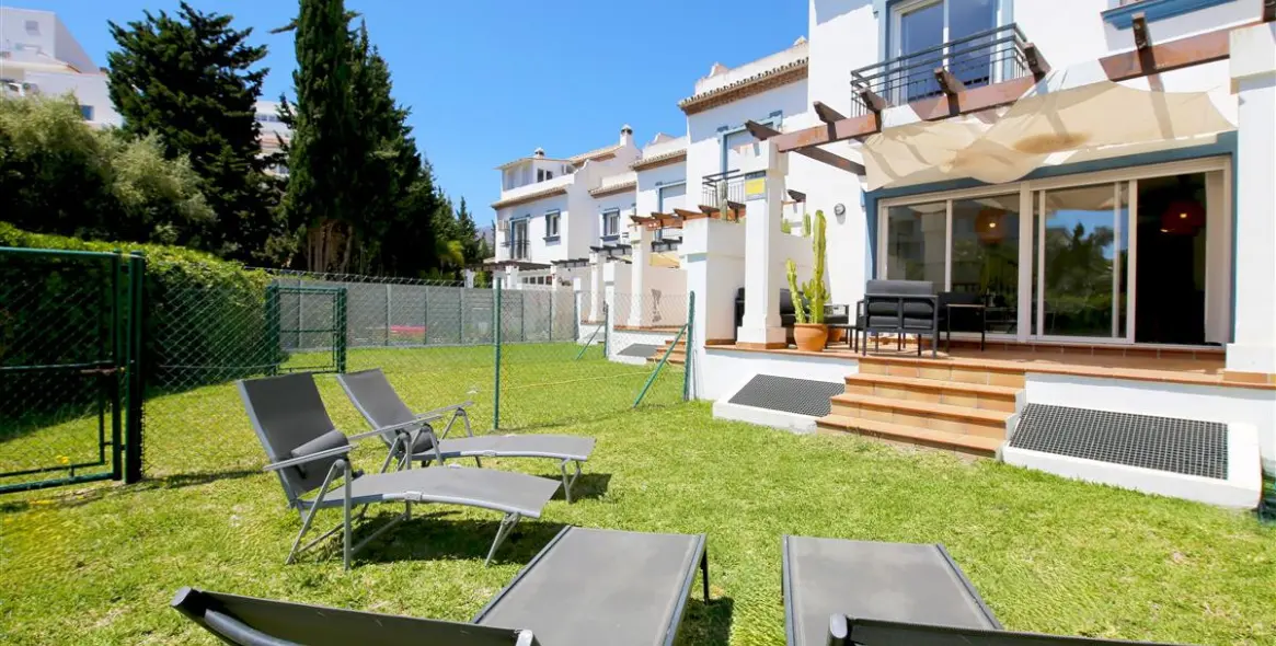 Краткосрочная аренда дома на две семьи в Estepona 7