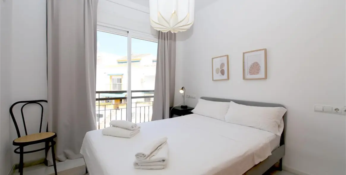 Краткосрочная аренда дома на две семьи в Estepona 11