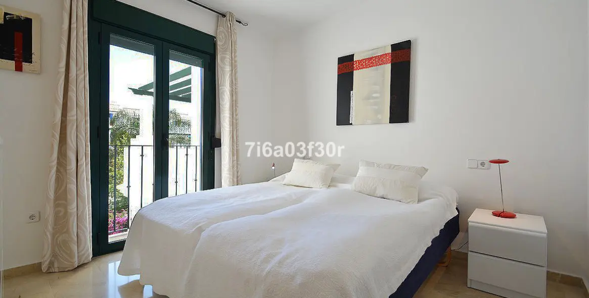 Short-term rent of middle floor apartment in San Pedro de Alcántara 6