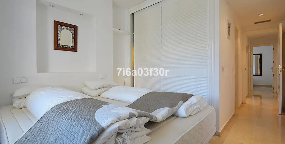Short-term rent of middle floor apartment in San Pedro de Alcántara 20