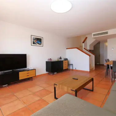 Краткосрочная аренда дома на две семьи в Estepona