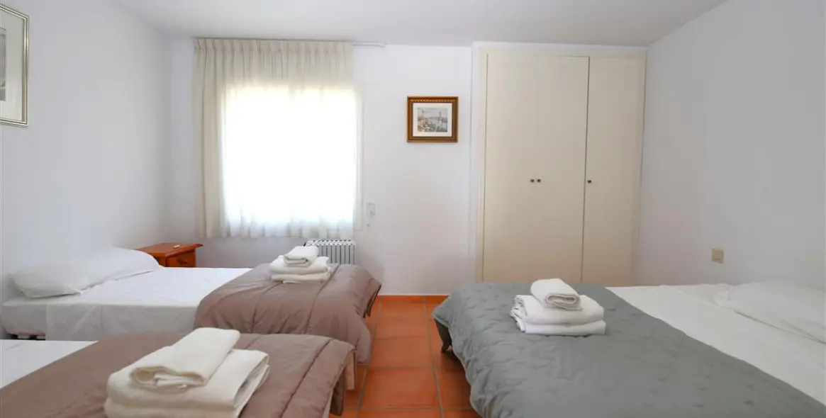 Short-term rent of semi-detached house in Estepona 9