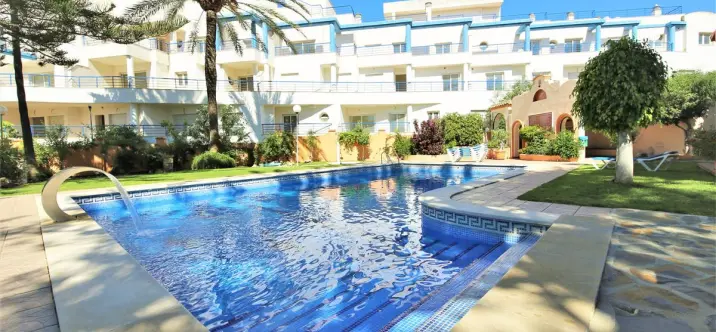 Alquiler a corto plazo de adosado en Estepona 1