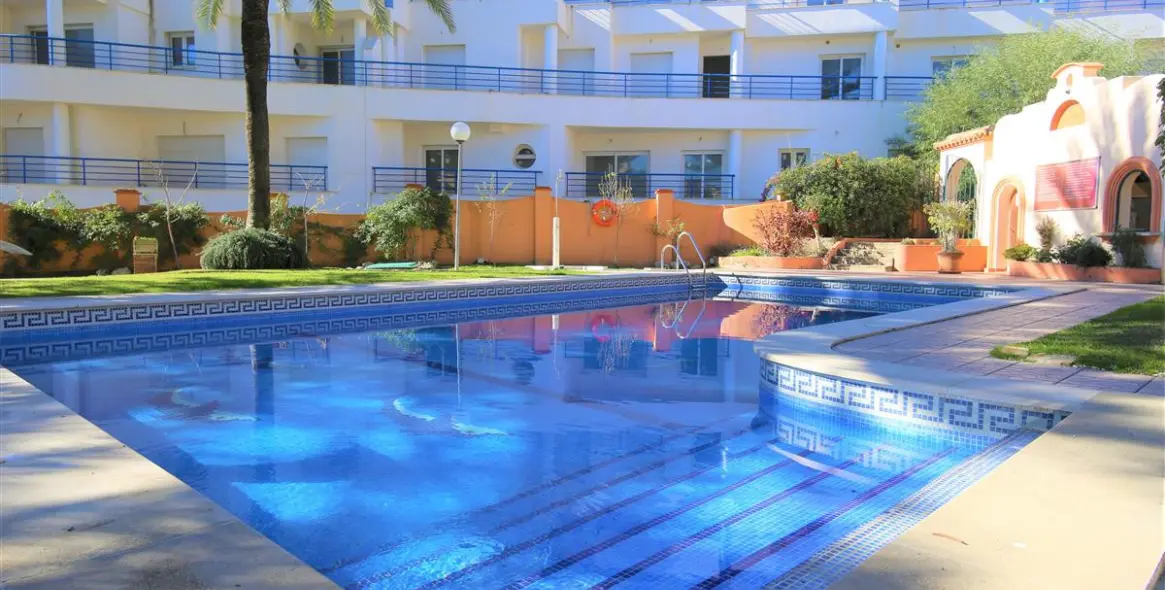 Alquiler a corto plazo de adosado en Estepona 20