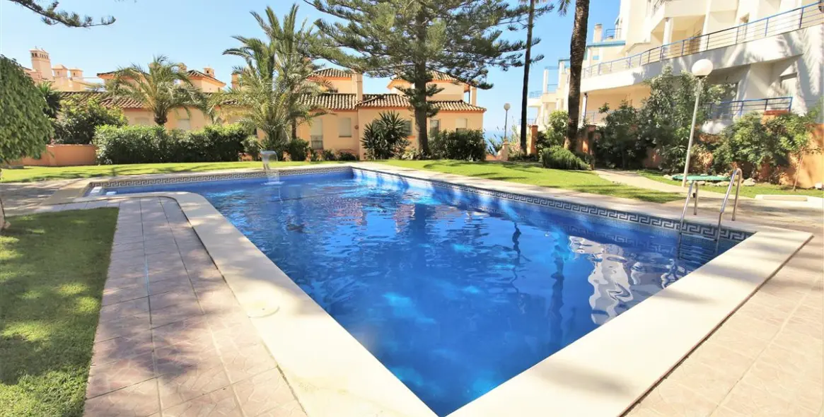 Alquiler a corto plazo de adosado en Estepona 21