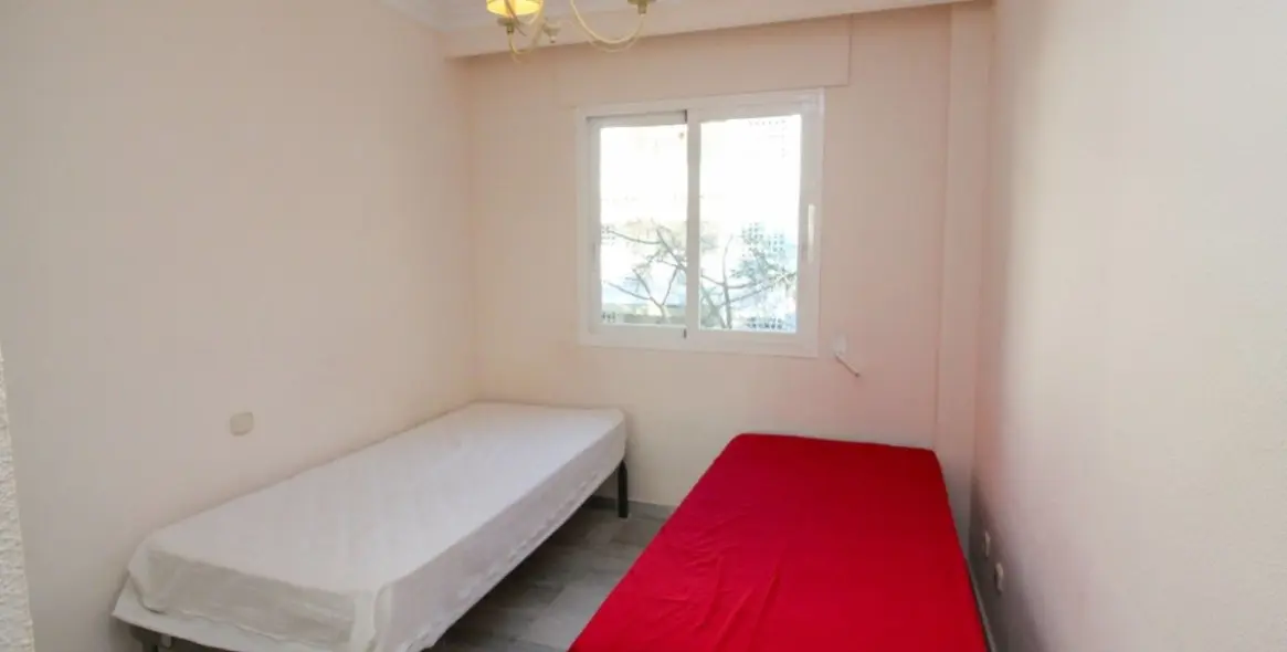 Long-term rent of middle floor apartment in The Golden Mile 15