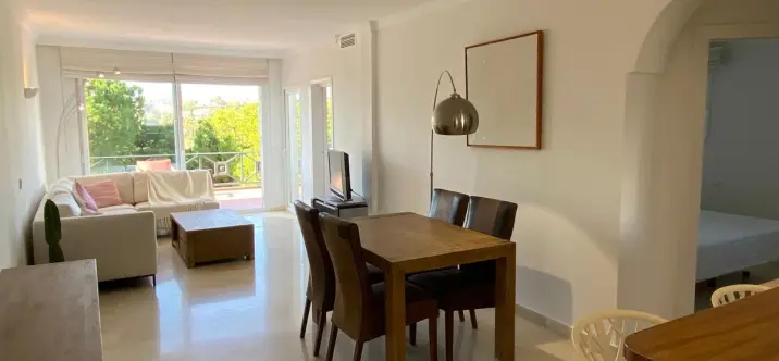 Long-term rent of penthouse in Benahavís 4