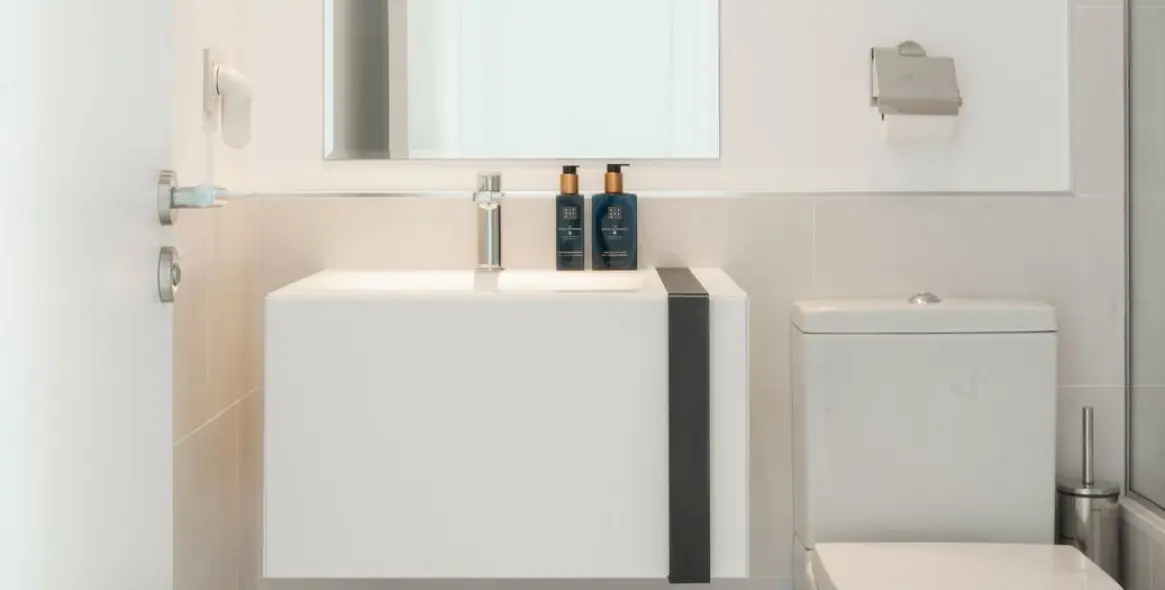 Short-term rent of penthouse duplex in Estepona 15