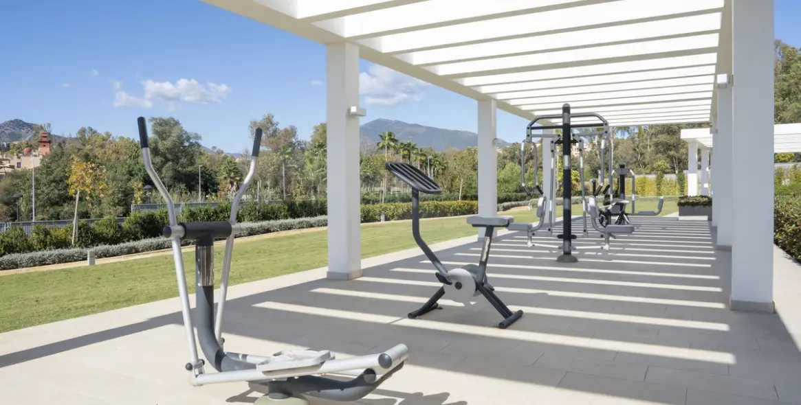 Краткосрочная аренда двухуровневого пентхауса в Estepona 38