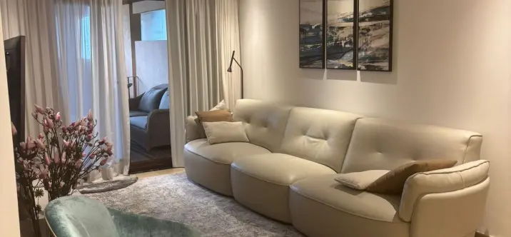 Долгосрочная аренда апартаментов на среднем этаже в New Golden Mile 1