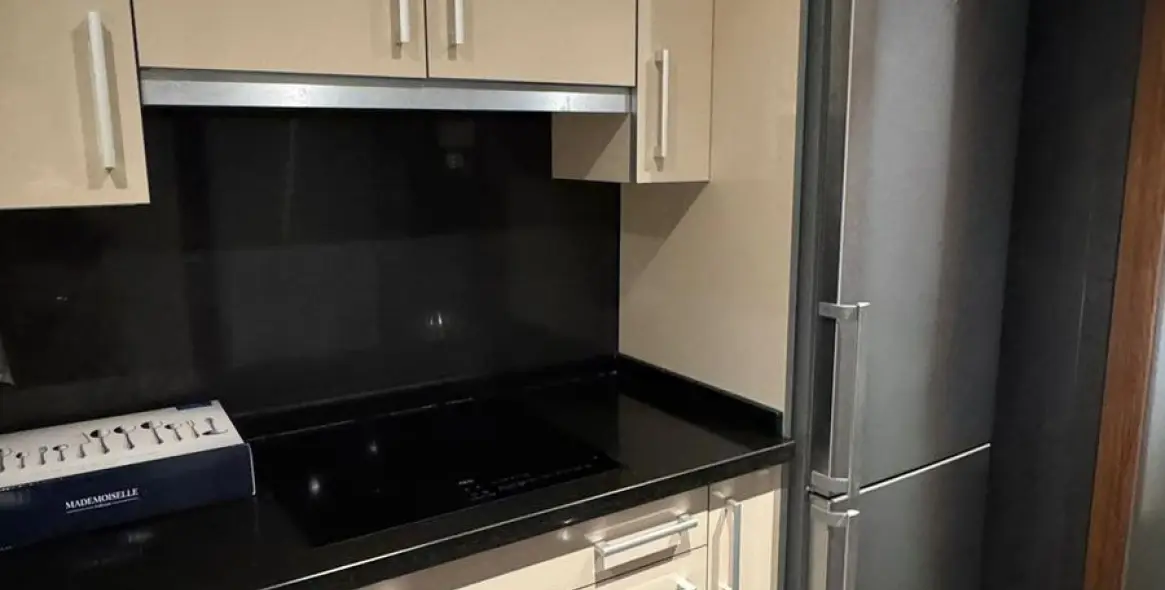 Долгосрочная аренда апартаментов на среднем этаже в New Golden Mile 6