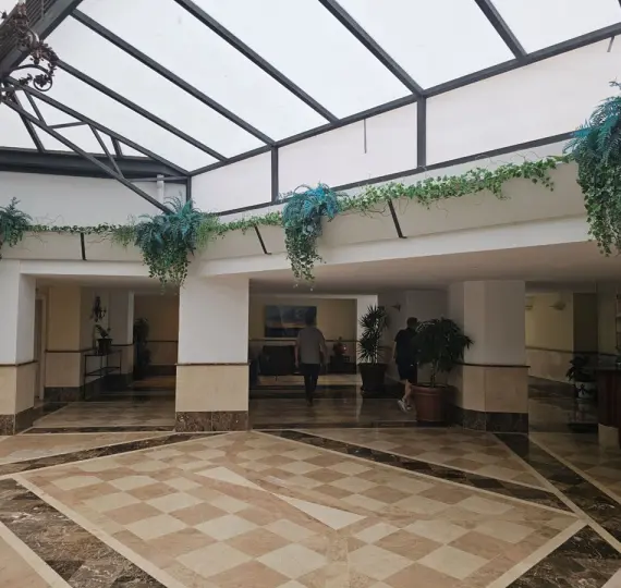 Middle floor apartment R5228893