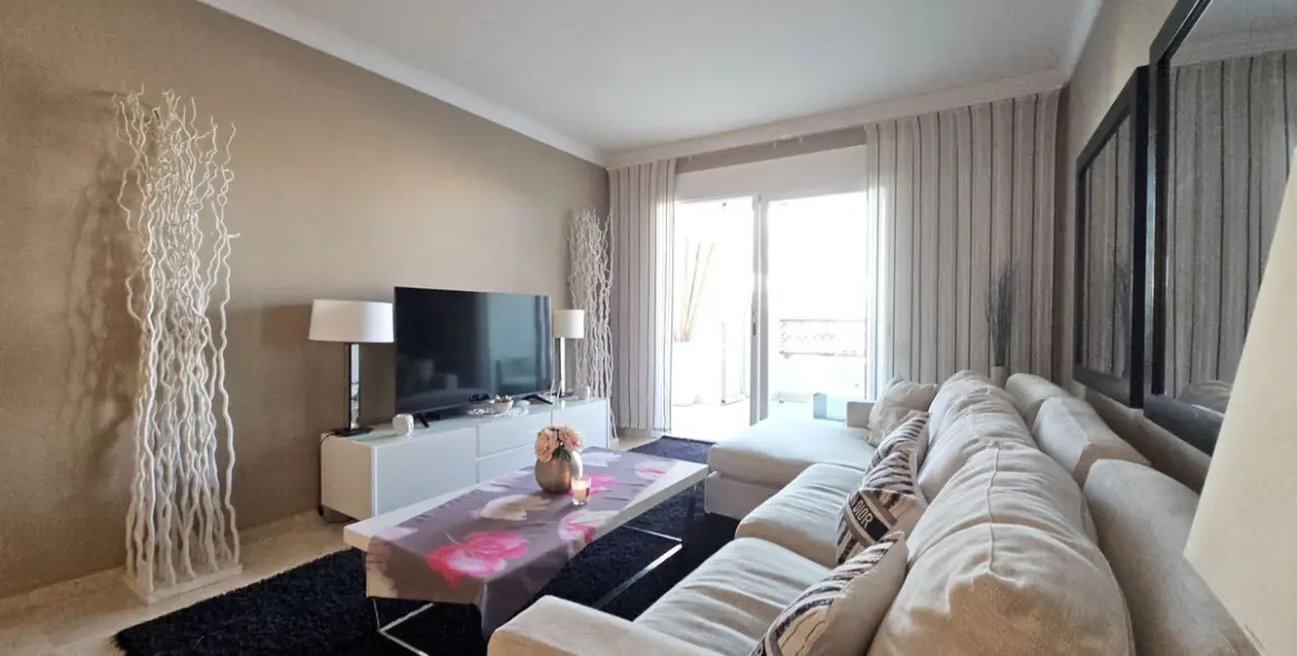 Long-term rent of middle floor apartment in Marbella (district Puerto Banús) 7