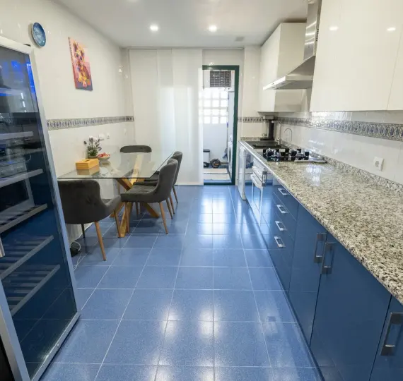 Long-term rent of middle floor apartment in San Pedro de Alcántara