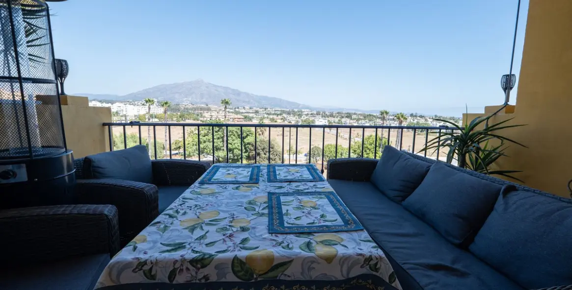 Long-term rent of middle floor apartment in San Pedro de Alcántara 9