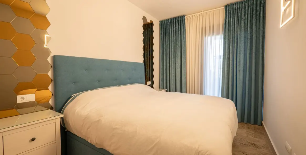 Long-term rent of middle floor apartment in San Pedro de Alcántara 11