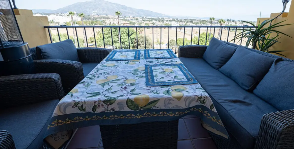 Long-term rent of middle floor apartment in San Pedro de Alcántara 16