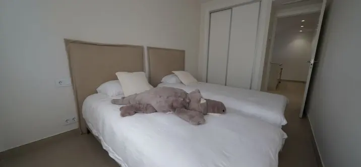 Long-term rent of middle floor apartment in Nueva Andalucía 4