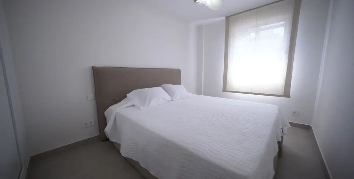 Long-term rent of middle floor apartment in Nueva Andalucía 9