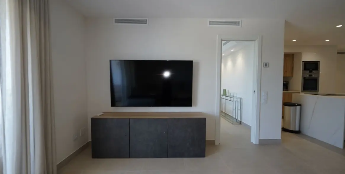 Long-term rent of middle floor apartment in Nueva Andalucía 12