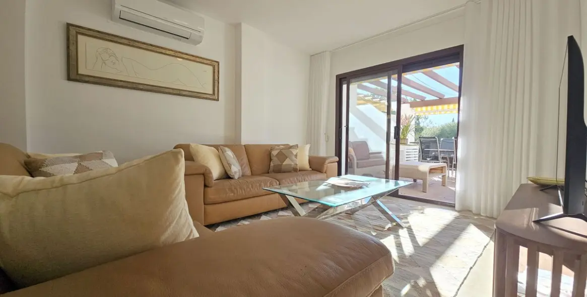 Long-term rent of middle floor apartment in Marbella (district The Golden Mile) 5