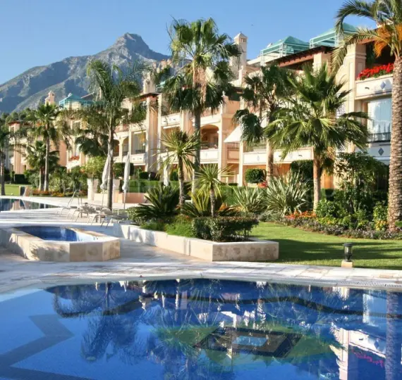 Ground floor apartment R2669174