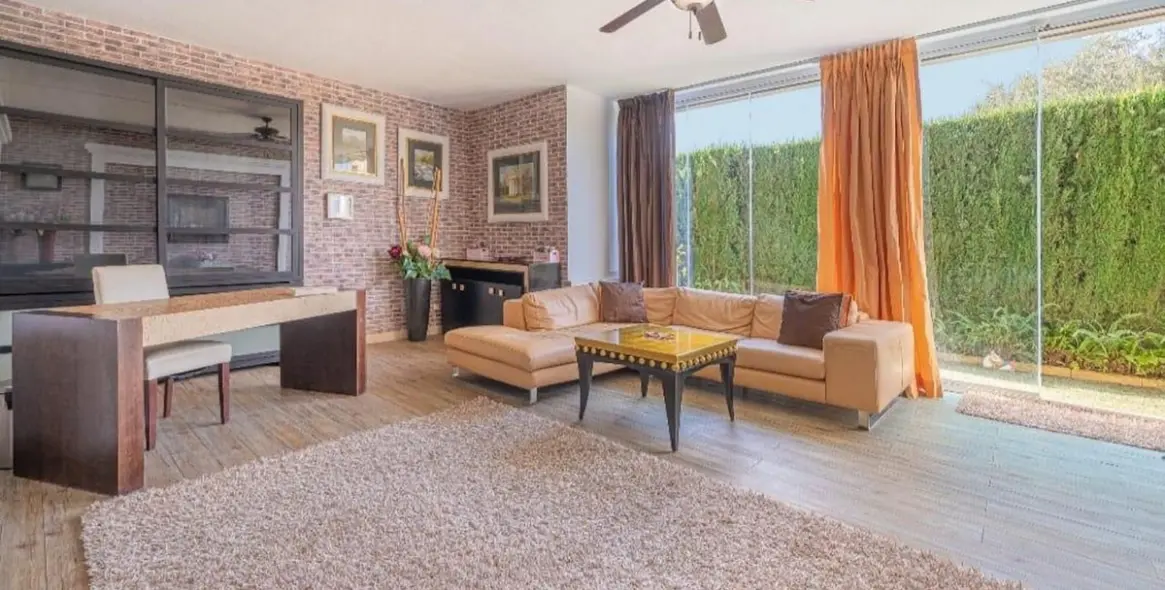 Long-term rent of ground floor apartment in Marbella (district The Golden Mile) 8