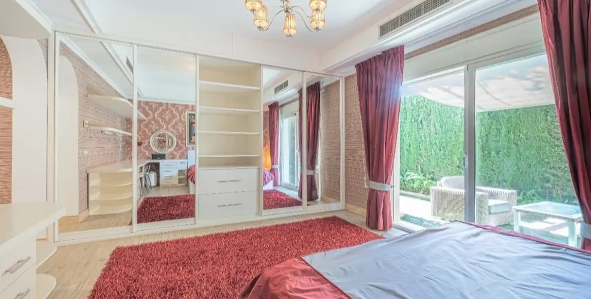 Long-term rent of ground floor apartment in Marbella (district The Golden Mile) 10