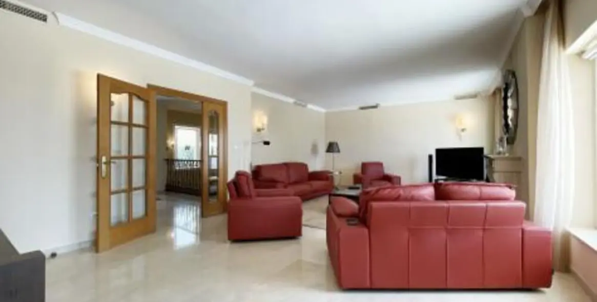 Long-term rent of detached villa in Benahavís 3