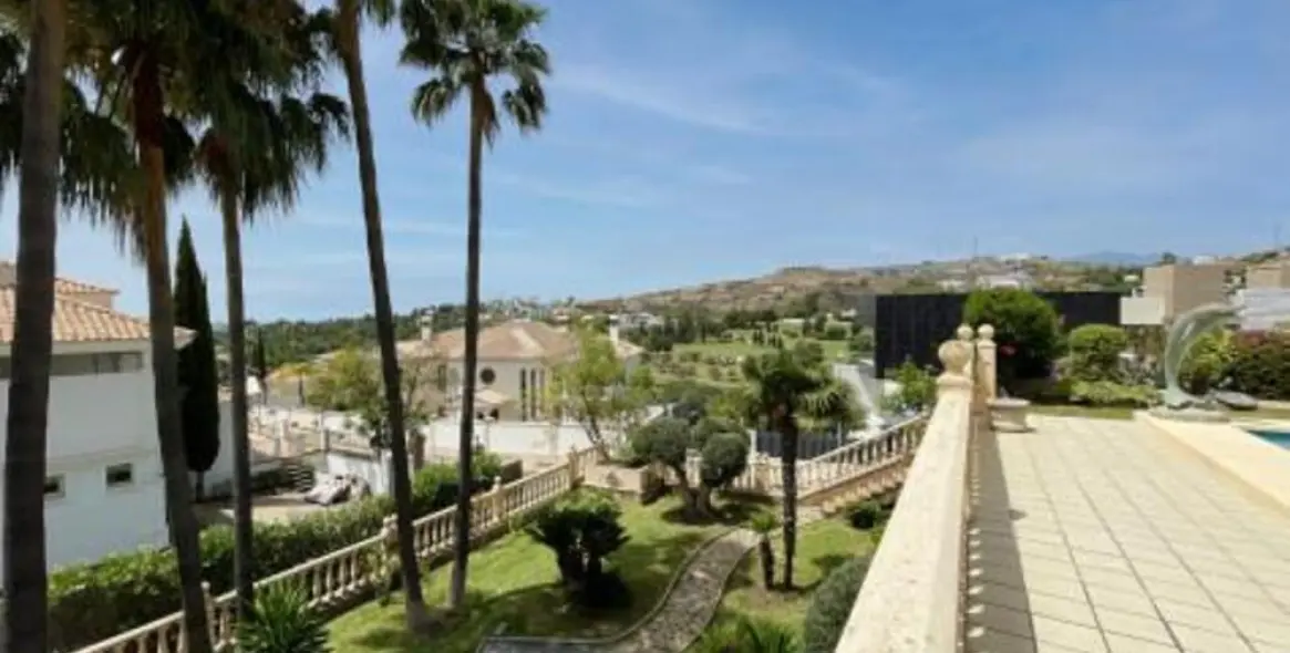 Long-term rent of detached villa in Benahavís 15